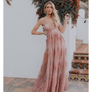 VICI Antonia Maxi dress in Mauve - NWT